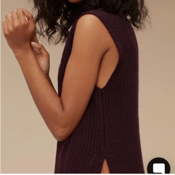 Wilfred Durandal Merino Wool Sleeveless Mock Neck Tunic
Sweater Burgundy XS - Picture 4 of 13